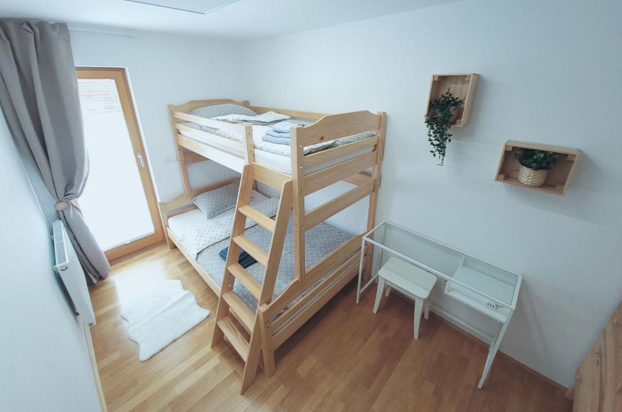 Apartma M&J Mojstrana Eksteriør billede
