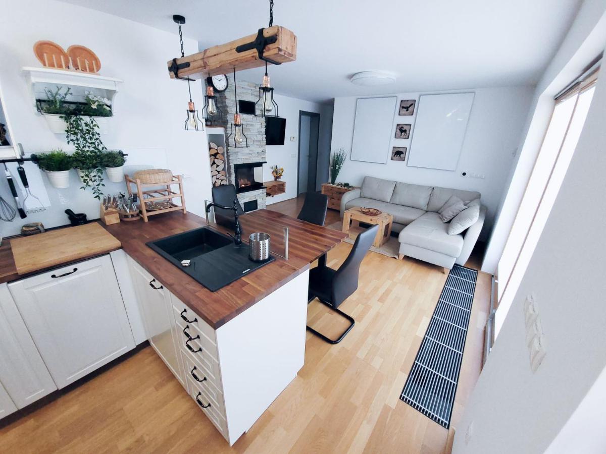 Apartma M&J Mojstrana Eksteriør billede